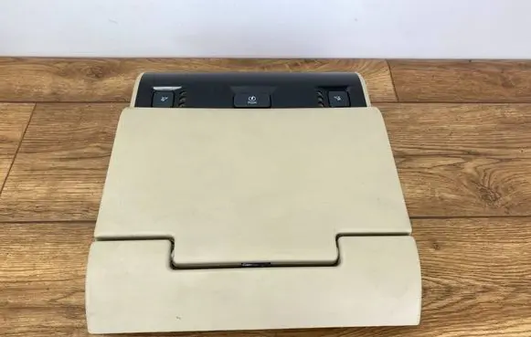 Cadillac Escalade IV Headlining lighting console trim LAMPNWEEDSCA