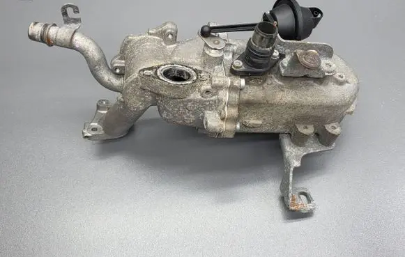 Ford Fiesta EGR valve cooler VPEFMH19306A SBEFMH19306A 516939