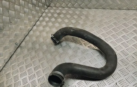 Peugeot 308 Intercooler hose/pipe 9689034680