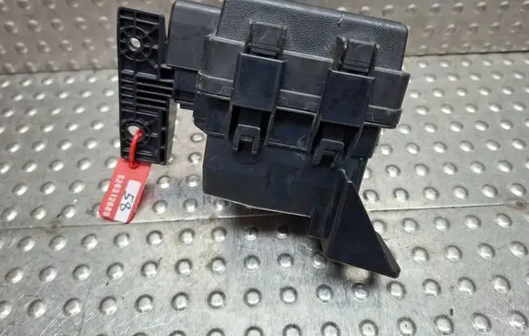 Renault Megane III Fuse module S26312689 243880001R