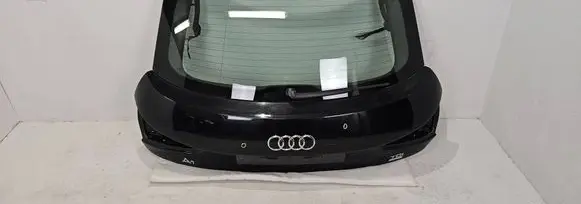 Audi A1 Tailgate/trunk/boot lid 