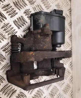 Volvo XC60 Rear brake caliper