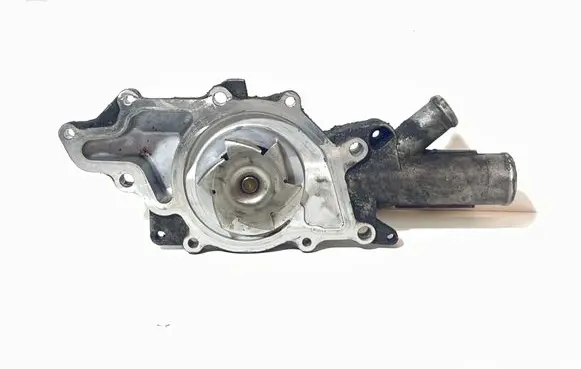 Mercedes-Benz C W204 Water pump 