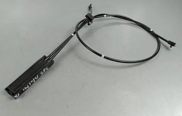 Polestar 2 Engine bonnet/hood lock release cable 31688343
