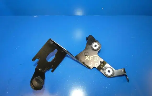 Jaguar XF Fuel filter bracket/mount holder GX739-D202-AD 10620150811