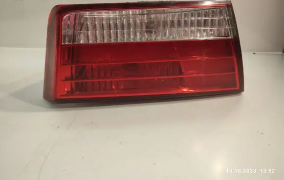 Hyundai Sonata Tailgate rear/tail lights