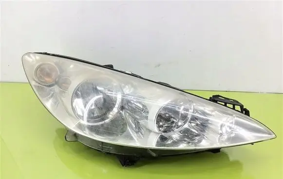 Peugeot 308 Headlight/headlamp 