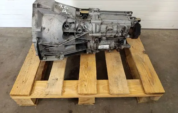 BMW 1 F20 F21 Manual 6 speed gearbox 7597917 GS617AG 0890873AMY