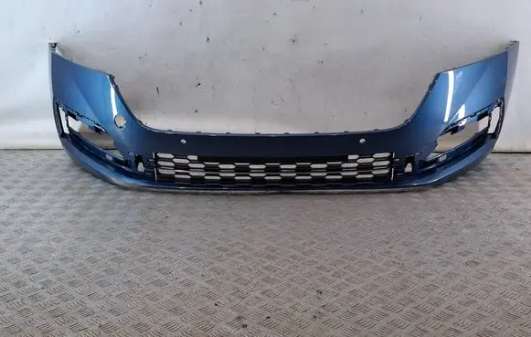 Skoda Octavia Mk3 (5E) Front bumper 5E3807221