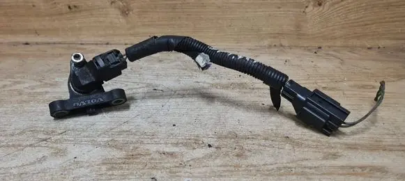Volvo V70 Crankshaft position sensor 30637803