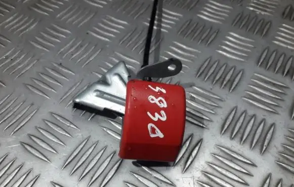 Engine bonnet (hood) release handle
