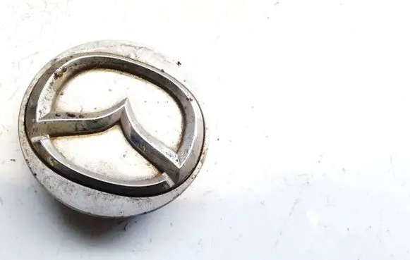 Mazda 2 Original wheel cap d07a37190 a316b