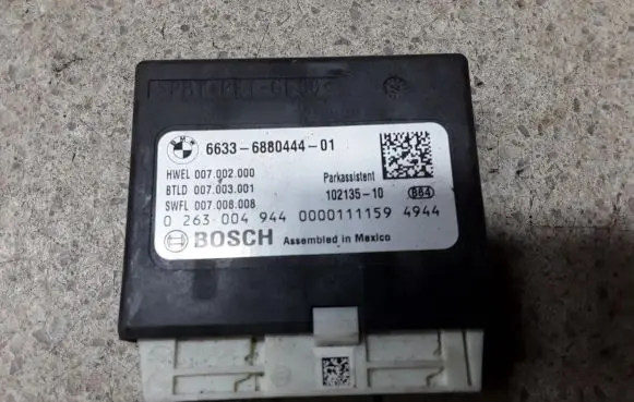 BMW X3 F25 Parking PDC control unit/module 6880444