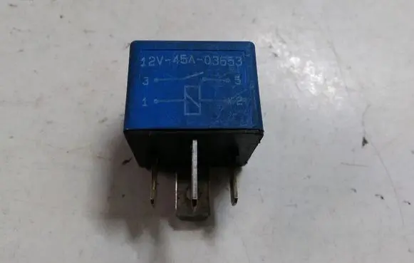 Peugeot 406 Other relay 12V45A03653