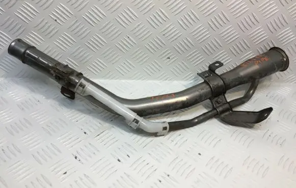 Honda Accord Fuel tank filler neck pipe 