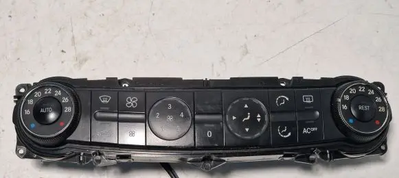 Mercedes-Benz E W211 Climate control unit 2118300385 00113603