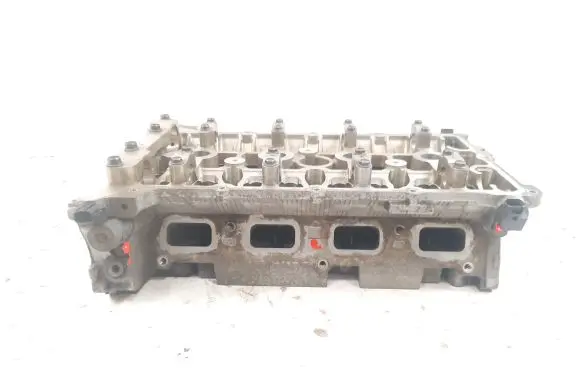 Mitsubishi Lancer VIII Engine head 4B10