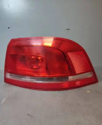 Volkswagen PASSAT B7 Rear/tail lights 3AF945096C