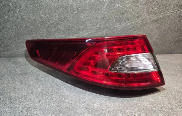 KIA Optima Rear/tail lights 924012T02T