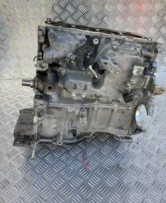 Toyota C-HR I Engine block PK9012