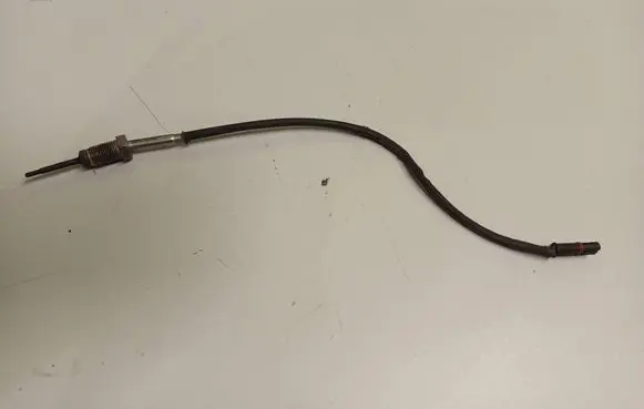 BMW 5 F10 F11 Exhaust pressure sensor 7567909