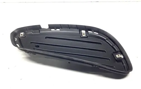 Front bumper lower grill
