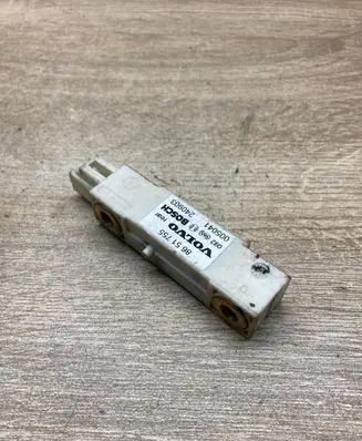 Volvo XC90 Airbag deployment crash/impact sensor 8651755