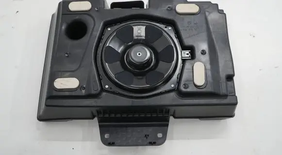 Land Rover Range Rover Evoque L538 Subwoofer speaker GJ3218808ACACR GJ3218808AC