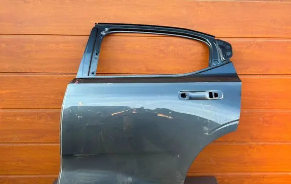 Polestar 2 Rear door