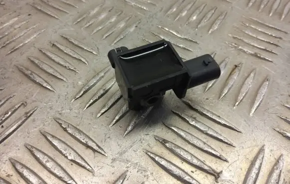 BMW X3 F25 Airbag deployment crash/impact sensor 9224177