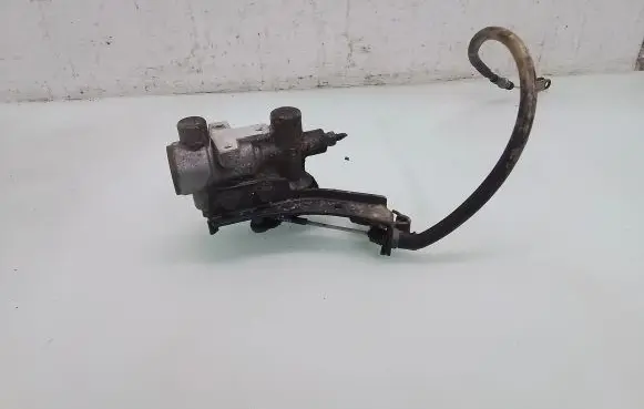 Clutch slave cylinder