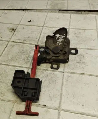 Fiat Stilo Engine bonnet/hood lock/catch