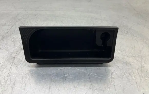 BMW 7 F01 F02 F03 F04 Car ashtray 9119317