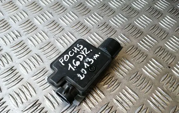Ford Focus Fan control module 940002906