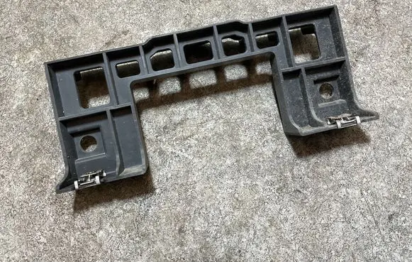 Audi E-tron GT Rear bumper mounting bracket 9J1825199