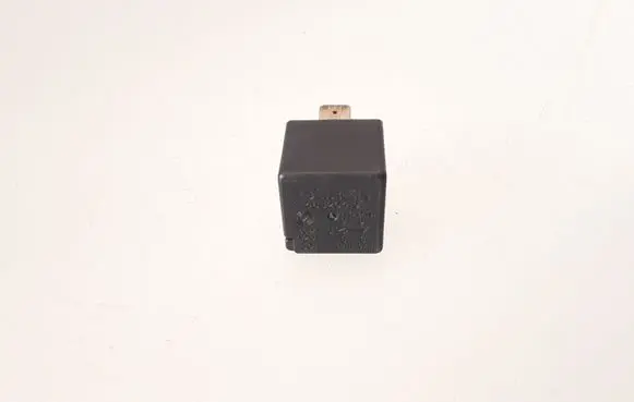 Alfa Romeo 147 Other relay 46520419