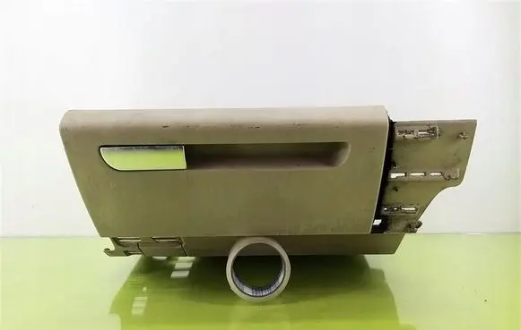 Audi A2 Glove box 8Z1857095F