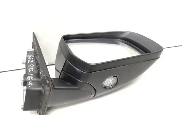 Front door electric wing mirror