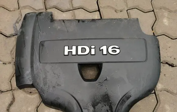 Peugeot 508 RXH Engine cover (trim) 300229579