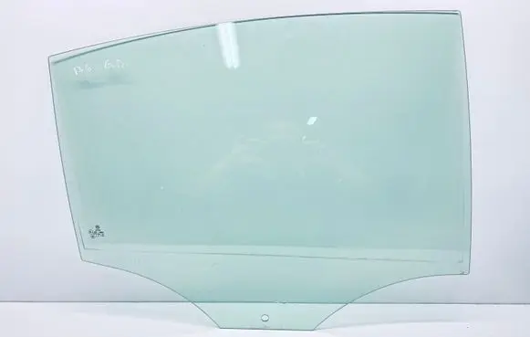 Volkswagen PASSAT B6 Rear door window glass 3C5845026