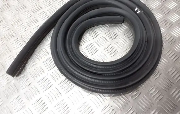 Ford Galaxy Front door rubber seal