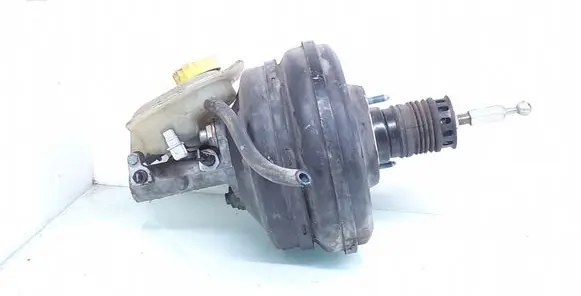 Audi A4 S4 B5 8D Brake booster 324807455 4B3612105 4B0611301E