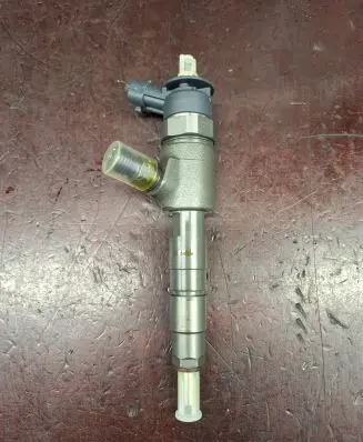 Ford Kuga II Fuel injector 0445110489 CV6Q9F593AA 0BF24010AR