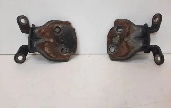 Honda Prelude Front door hinges set 