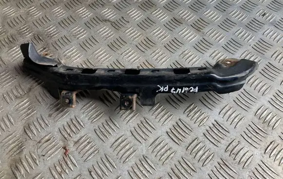 Subaru Forester SG Headlight/headlamp mounting bracket