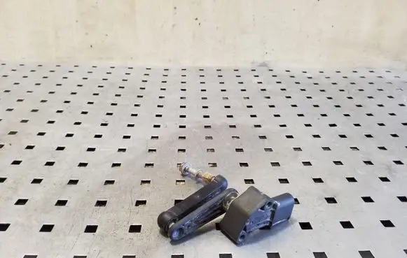 Tesla Model S Headlight/headlamp level sensor 102797600A
