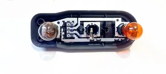BMW 5 E39 Tail light bulb cover holder 2496339 393.390
