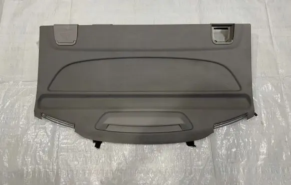Alfa Romeo Giulia Parcel shelf