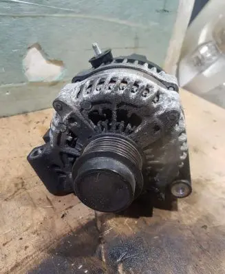 Jaguar XJ X351 Generator/alternator AW93-10300-AB