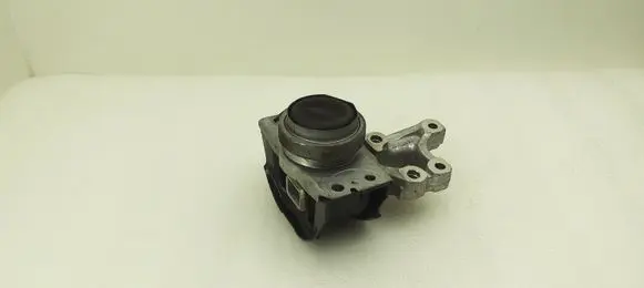 Peugeot RCZ Engine mount bracket 9681855180